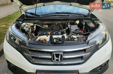 Внедорожник / Кроссовер Honda CR-V 2015 в 