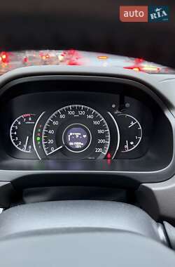 Внедорожник / Кроссовер Honda CR-V 2013 в 