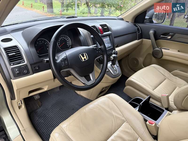 Внедорожник / Кроссовер Honda CR-V 2009 в Киеве