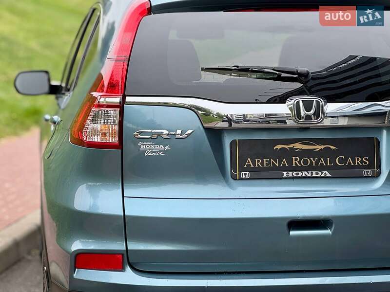 Внедорожник / Кроссовер Honda CR-V 2015 в Киеве