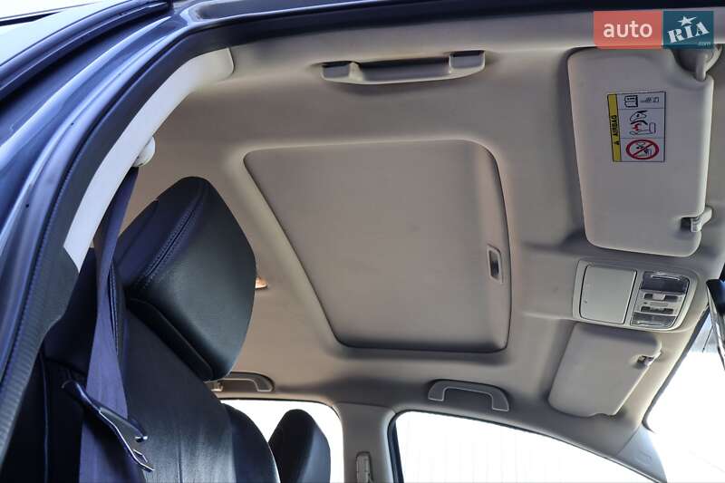 Внедорожник / Кроссовер Honda CR-V 2013 в Киеве