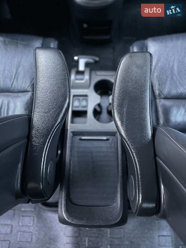 Внедорожник / Кроссовер Honda CR-V 2011 в Коломые