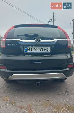 Позашляховик / Кросовер Honda CR-V 2015 в 