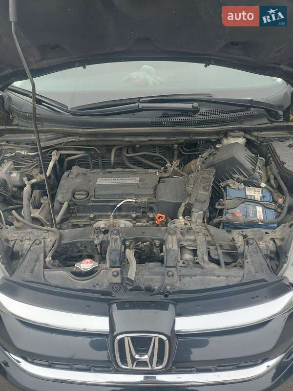 Внедорожник / Кроссовер Honda CR-V 2015 в Кременчуге