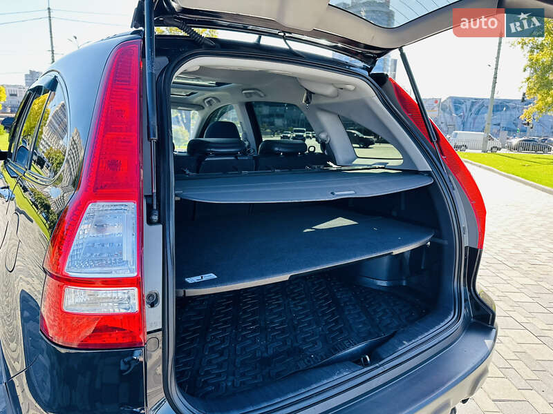 Внедорожник / Кроссовер Honda CR-V 2008 в Днепре