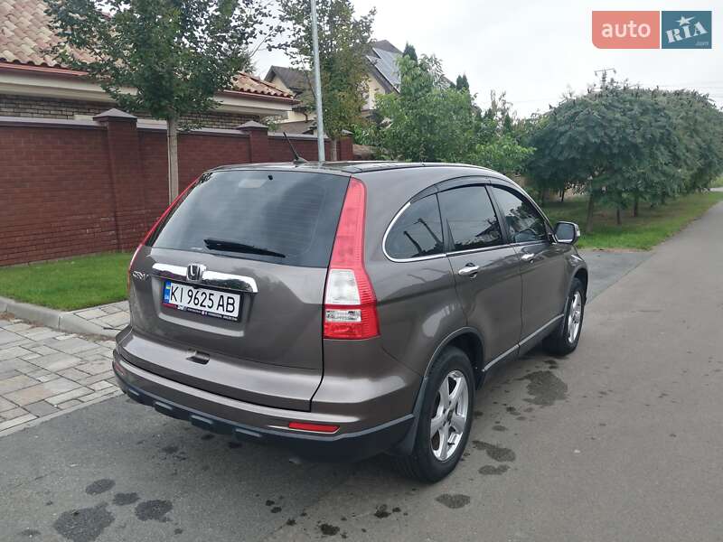Внедорожник / Кроссовер Honda CR-V 2010 в Киеве