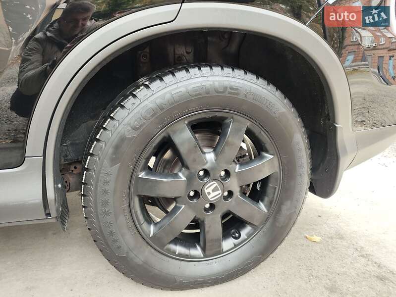 Внедорожник / Кроссовер Honda CR-V 2016 в Харькове