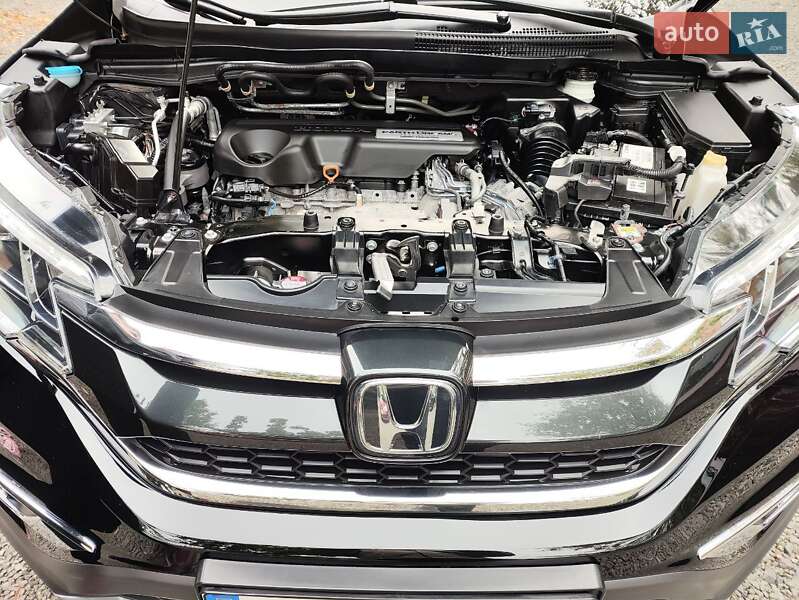 Внедорожник / Кроссовер Honda CR-V 2016 в Харькове