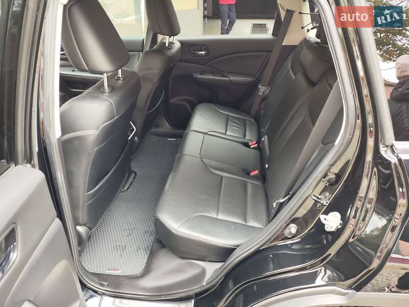 Внедорожник / Кроссовер Honda CR-V 2016 в Харькове