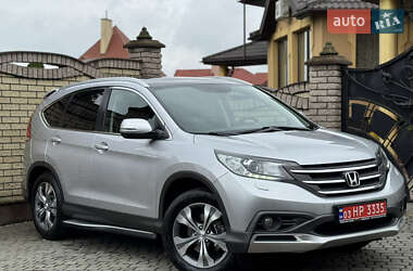 Внедорожник / Кроссовер Honda CR-V 2015 в 