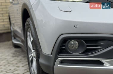 Внедорожник / Кроссовер Honda CR-V 2015 в 
