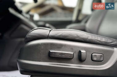 Внедорожник / Кроссовер Honda CR-V 2015 в 