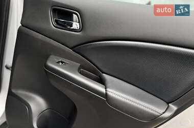 Внедорожник / Кроссовер Honda CR-V 2015 в 