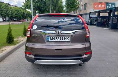 Внедорожник / Кроссовер Honda CR-V 2015 в 