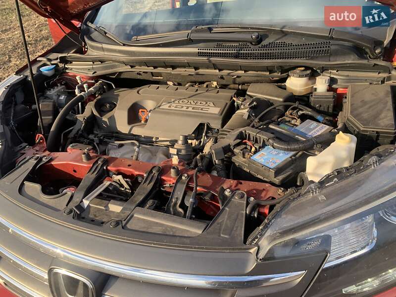 Позашляховик / Кросовер Honda CR-V 2012 в Полтаві