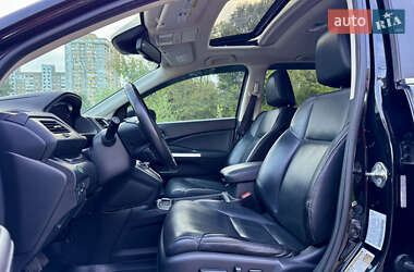 Внедорожник / Кроссовер Honda CR-V 2016 в 