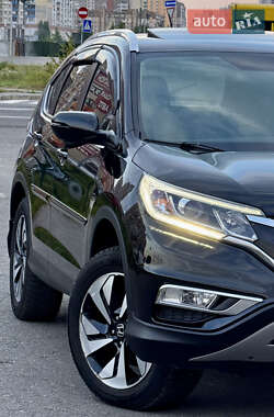Внедорожник / Кроссовер Honda CR-V 2016 в 