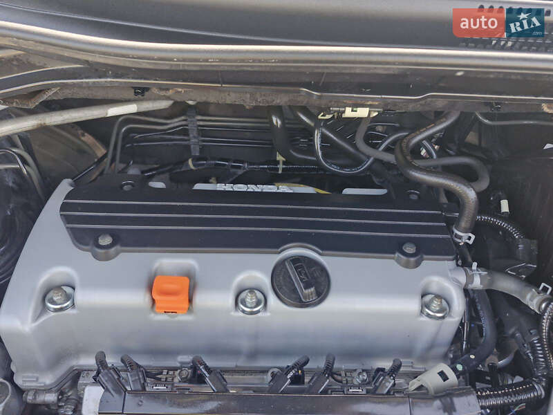 Внедорожник / Кроссовер Honda CR-V 2013 в Запорожье