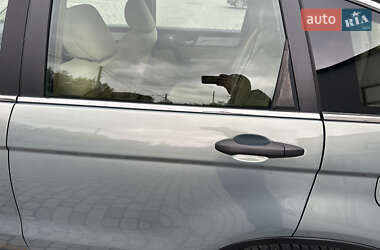 Внедорожник / Кроссовер Honda CR-V 2011 в 