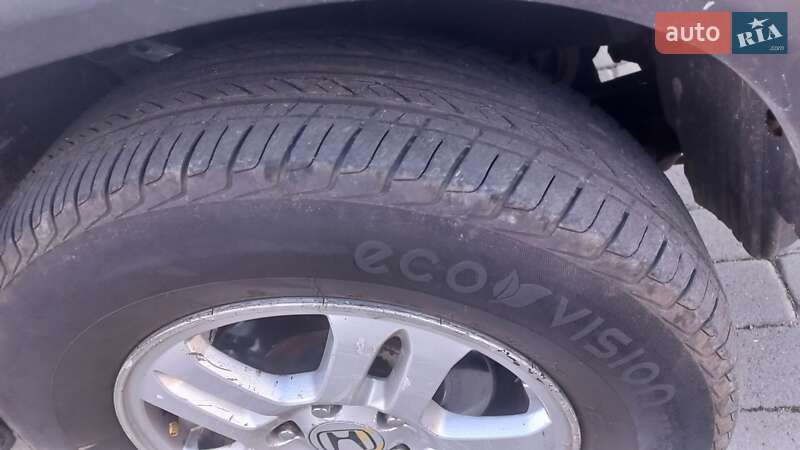 Внедорожник / Кроссовер Honda CR-V 2002 в Ровно