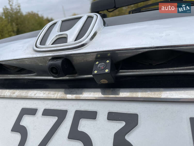 Внедорожник / Кроссовер Honda CR-V 2008 в Киеве