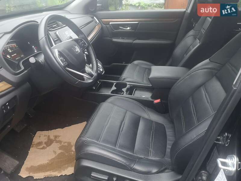 Внедорожник / Кроссовер Honda CR-V 2021 в Киеве