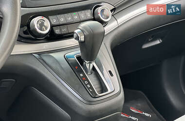 Внедорожник / Кроссовер Honda CR-V 2015 в 