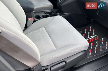 Внедорожник / Кроссовер Honda CR-V 2015 в 