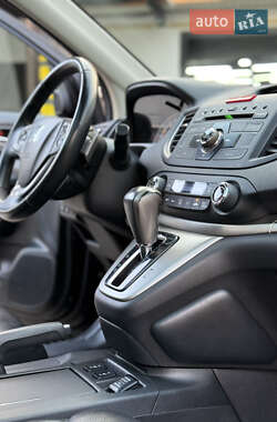 Позашляховик / Кросовер Honda CR-V 2013 в 