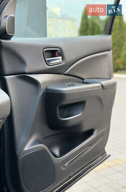 Позашляховик / Кросовер Honda CR-V 2013 в 