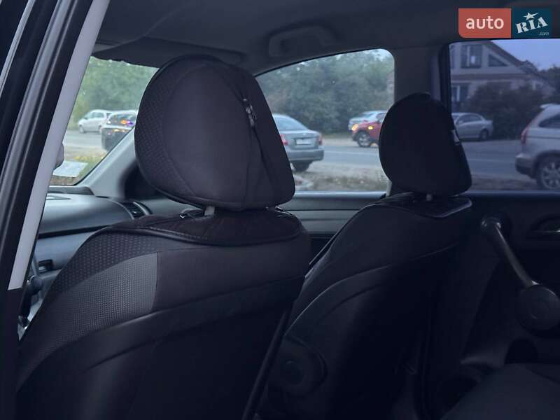 Позашляховик / Кросовер Honda CR-V 2009 в Охтирці