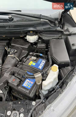 Внедорожник / Кроссовер Honda CR-V 2014 в 