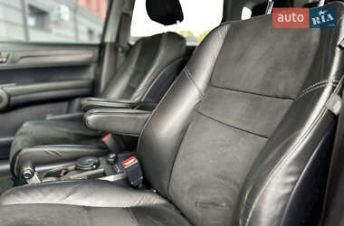 Внедорожник / Кроссовер Honda CR-V 2012 в 