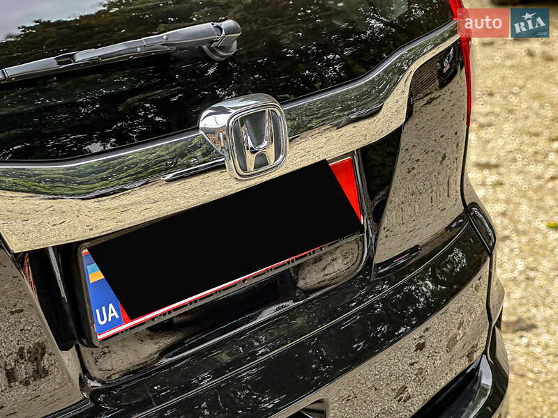 Внедорожник / Кроссовер Honda CR-V 2017 в Бродах