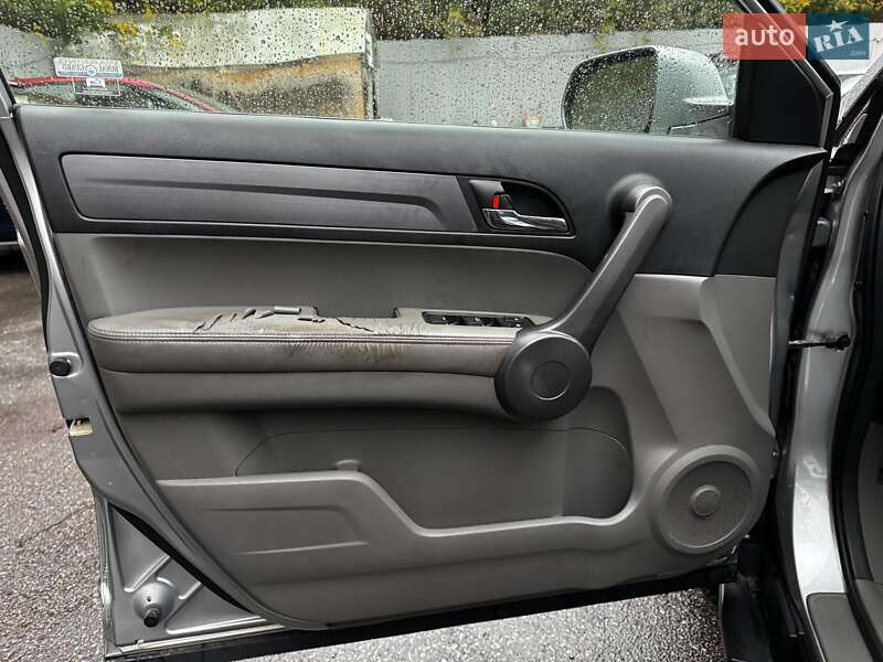 Позашляховик / Кросовер Honda CR-V 2008 в Києві фото 11 Позашляховик / Кросовер Honda CR-V 2008 в Києві