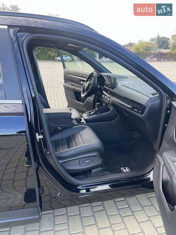 Внедорожник / Кроссовер Honda CR-V 2023 в Одессе