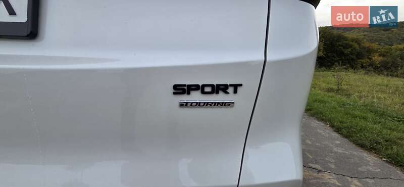 Внедорожник / Кроссовер Honda CR-V 2024 в Львове