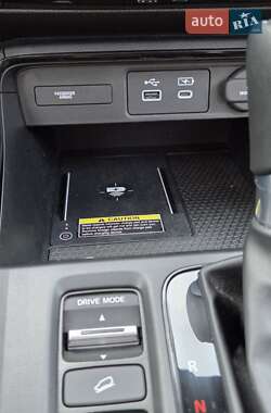 Внедорожник / Кроссовер Honda CR-V 2024 в 