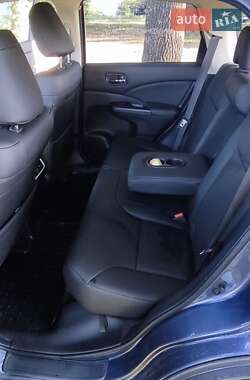 Внедорожник / Кроссовер Honda CR-V 2015 в 