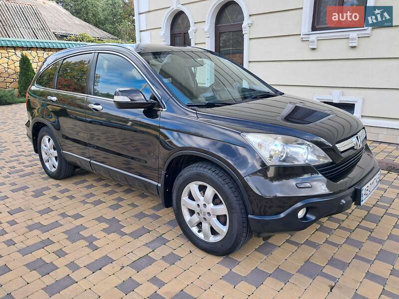 Внедорожник / Кроссовер Honda CR-V 2008 в Могилев-Подольске
