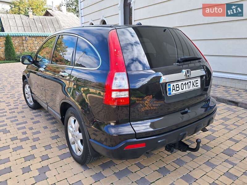 Внедорожник / Кроссовер Honda CR-V 2008 в Могилев-Подольске