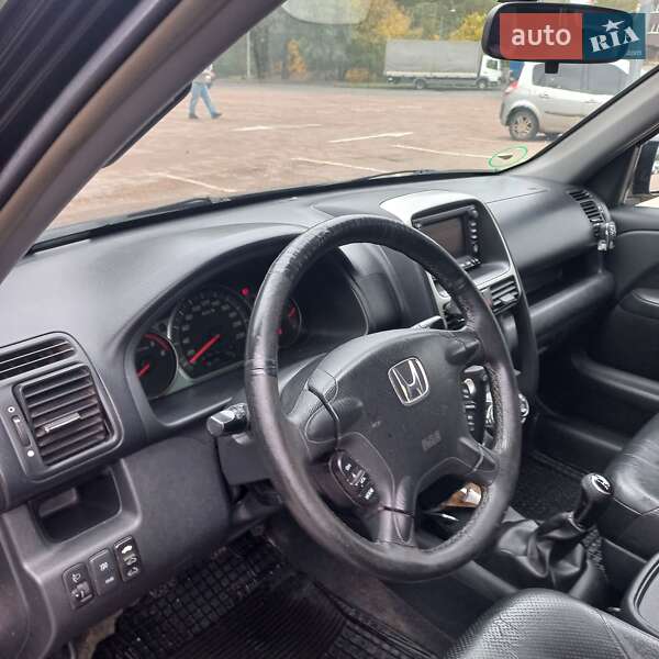 Внедорожник / Кроссовер Honda CR-V 2006 в Сумах