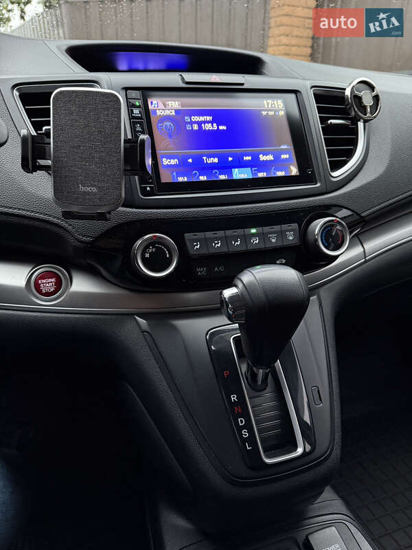 Внедорожник / Кроссовер Honda CR-V 2015 в Киеве