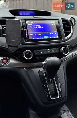 Внедорожник / Кроссовер Honda CR-V 2015 в 