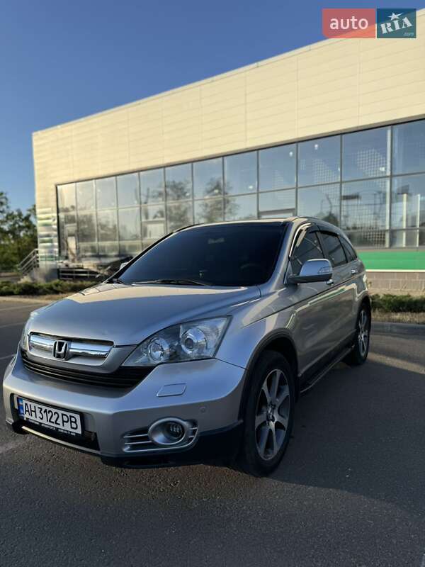 Внедорожник / Кроссовер Honda CR-V 2006 в Краматорске