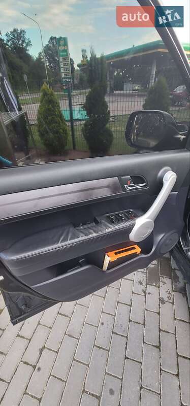 Внедорожник / Кроссовер Honda CR-V 2007 в Выгоде фото 54 Внедорожник / Кроссовер Honda CR-V 2007 в Выгоде