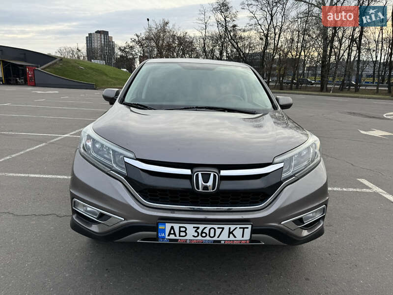 Внедорожник / Кроссовер Honda CR-V 2015 в 