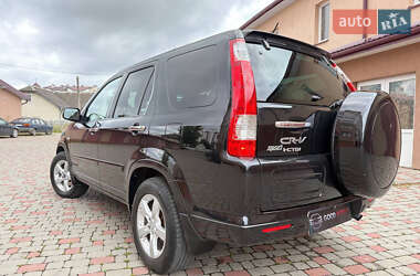 Внедорожник / Кроссовер Honda CR-V 2006 в 