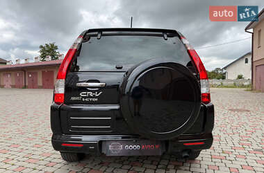 Внедорожник / Кроссовер Honda CR-V 2006 в 