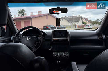 Внедорожник / Кроссовер Honda CR-V 2006 в 